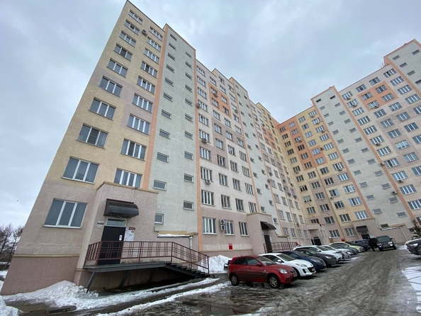 
   Продам 3-комнатную, 70 м², Марковцева (Аграрник) тер, 6

. Фото 9.