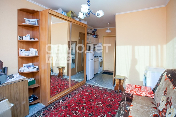 
   Продам 1-комнатную, 16.7 м², Ленина (Горняк) тер, 137Б

. Фото 9.