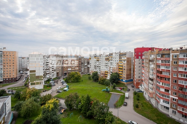 
   Продам 3-комнатную, 64 м², 

. Фото 4.