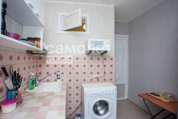 
   Продам 2-комнатную, 42.4 м², Сибиряков-Гвардейцев (2/3-Л) тер, 8

. Фото 1.