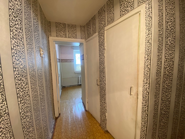 
   Продам 2-комнатную, 48 м², Сибиряков-Гвардейцев (2/3-Л) тер, 8

. Фото 3.