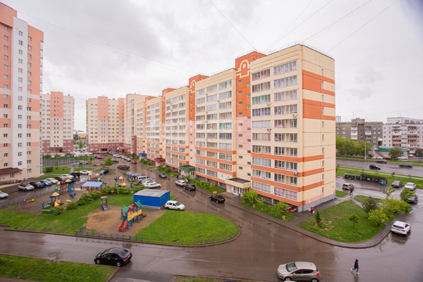 
   Продам 2-комнатную, 60 м², Шахтеров (Гравелит) тер, 68

. Фото 5.