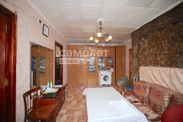 
   Продам 4-комнатную, 65.2 м², Сибиряков-Гвардейцев (2/3-Л) тер, 11

. Фото 1.