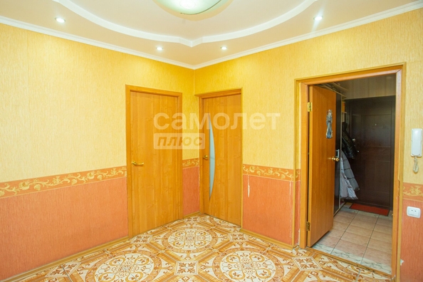 
   Продам 4-комнатную, 73.1 м², Шахтеров (Гравелит) тер, 85А

. Фото 2.