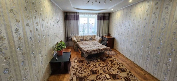 
   Продам 2-комнатную, 47.3 м², Институтская тер, 102

. Фото 8.