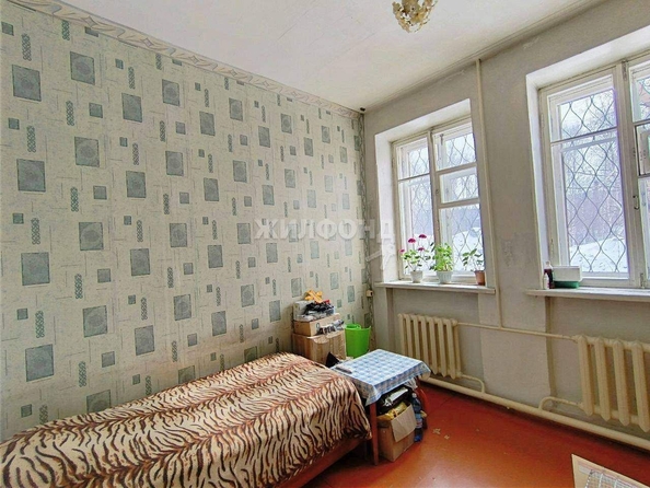 
   Продам 3-комнатную, 62.1 м², Ленина ул, 145

. Фото 2.