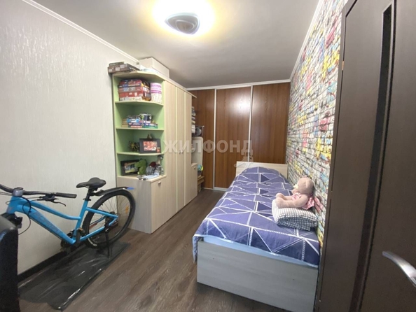 
   Продам 3-комнатную, 56.4 м², Новаторов  ул, 10

. Фото 4.