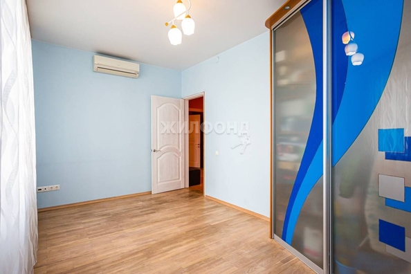 
   Продам 4-комнатную, 114 м², Павловского  ул, 3

. Фото 1.