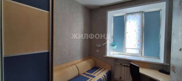 
   Продам 3-комнатную, 54.8 м², Кирова  ул, 37

. Фото 4.