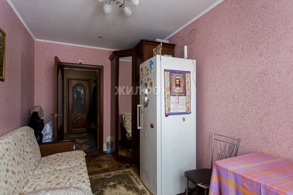 
   Продам 3-комнатную, 61.5 м², Ермака ул, 14

. Фото 1.