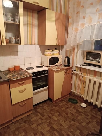 
   Продам 3-комнатную, 62 м², 

. Фото 1.