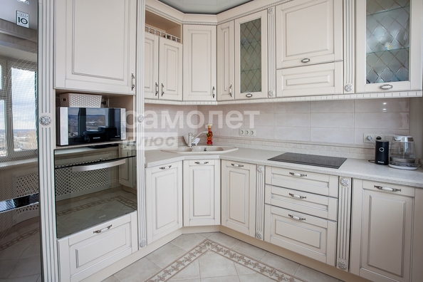 
  Продается 4-комн. квартира, 169 м², Луначарского ул, д. 2а
. Фото 7.