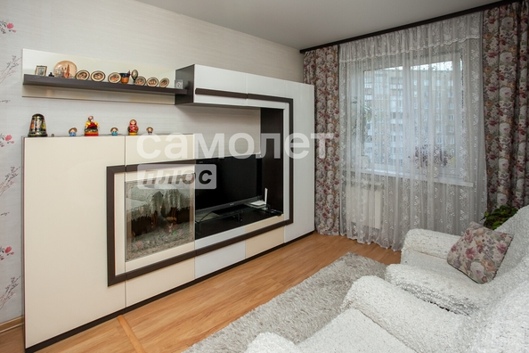 
   Продам 4-комнатную, 79.1 м², Свободы ул, 13

. Фото 8.