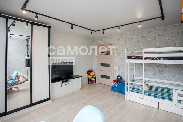 
  Продается 4-комн. квартира, 87.4 м², Октябрьский пр-кт, д. 20В
. Фото 8.