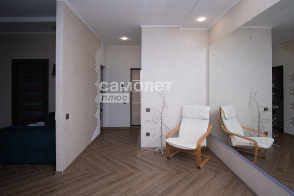 
   Продам 3-комнатную, 98 м², Осенний б-р, 10

. Фото 32.