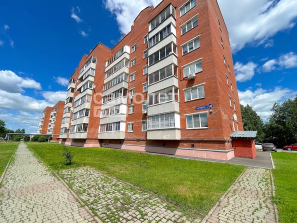 
   Продам 2-комнатную, 59.5 м², Западная ул, 10

. Фото 25.