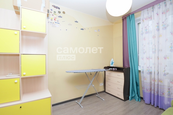 
   Продам 2-комнатную, 44.6 м², Кедровый б-р, 6

. Фото 1.