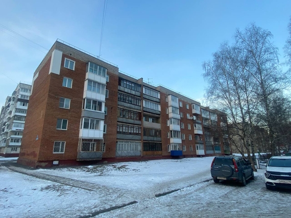 
   Продам 2-комнатную, 46.7 м², Аллейная ул, 9Б

. Фото 12.