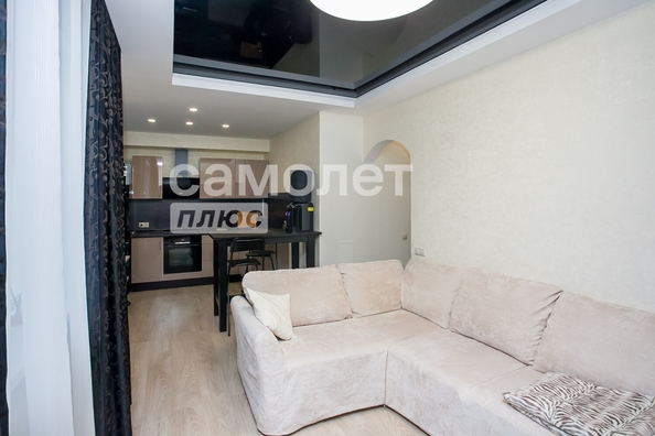 
  Продается 2-комн. квартира, 43 м², Кедровый б-р, д. 2
. Фото 1.