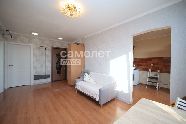 
   Продам 3-комнатную, 57.9 м², Красная ул, 10Б

. Фото 5.