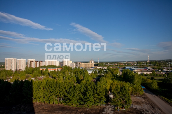 
  Продается 3-комн. квартира, 74.67 м², Марковцева ул, д. 6
. Фото 2.