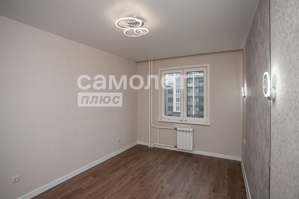 
   Продам 2-комнатную, 40.5 м², Космическая ул, 2в

. Фото 3.