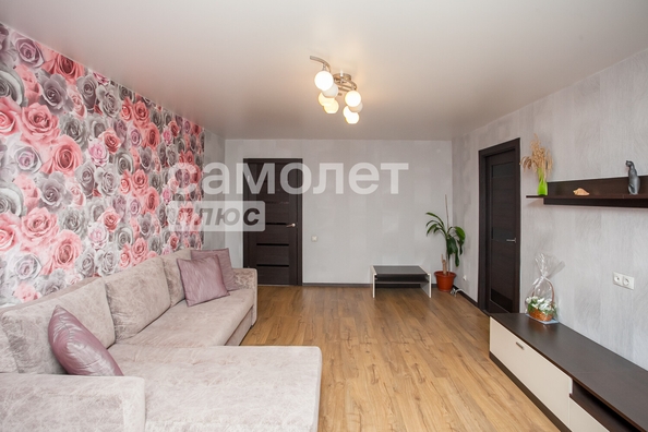 
   Продам 4-комнатную, 126.1 м², Свободы ул, 6

. Фото 9.