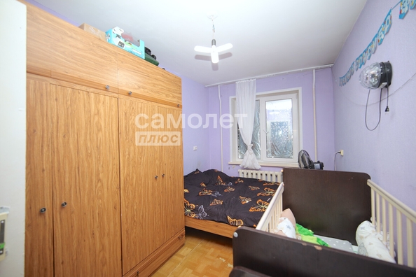 
   Продам 2-комнатную, 43.3 м², Строителей б-р, 42

. Фото 9.