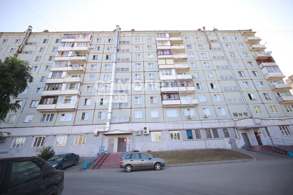 
   Продам 2-комнатную, 43.3 м², Строителей б-р, 42

. Фото 26.