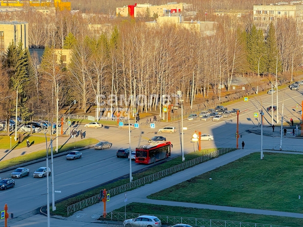 
   Продам 3-комнатную, 64.9 м², Химиков пр-кт, 15

. Фото 17.