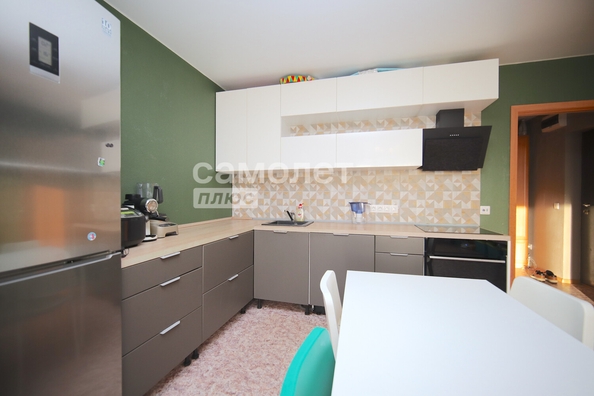 
  Продается 2-комн. квартира, 56.2 м², Дегтярева ул, д. 3
. Фото 4.