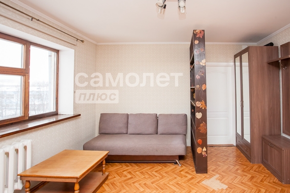 
   Продам 2-комнатную, 40.9 м², Космическая ул, 12

. Фото 3.