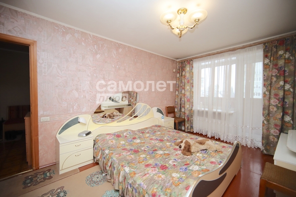 
   Продам 4-комнатную, 84.4 м², Попова ул, 5А

. Фото 4.