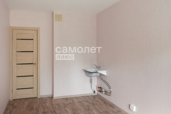 
   Продам 2-комнатную, 42.5 м², Веры Волошиной ул, 22Ак1

. Фото 26.