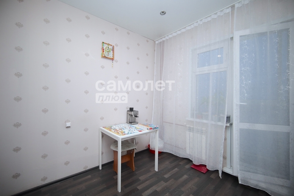 
   Продам 1-комнатную, 32.4 м², Строителей б-р, 57/2

. Фото 6.