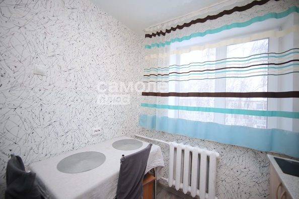 
   Продам 1-комнатную, 30.1 м², Красная горка мкр, 24

. Фото 7.