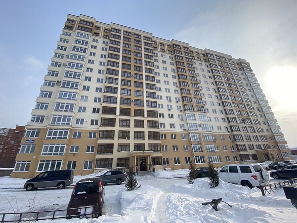 
   Продам 3-комнатную, 65 м², Мичурина ул, 58к2

. Фото 11.