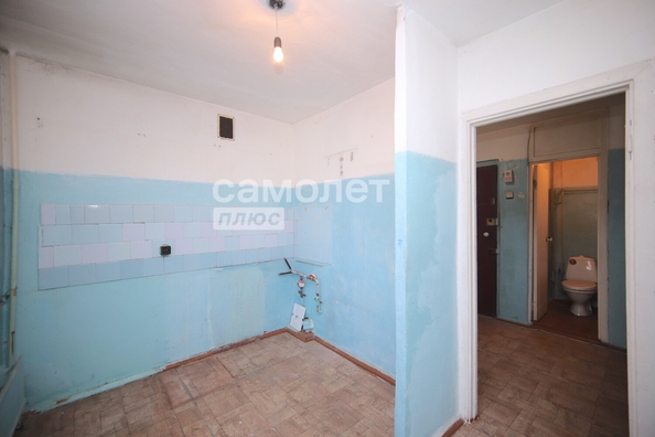 
   Продам 2-комнатную, 47.7 м², Сергея Тюленина ул, 6

. Фото 9.