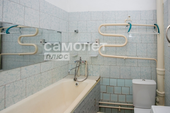 
  Продается 2-комн. квартира, 43.3 м², Луначарского ул, д. 14
. Фото 16.