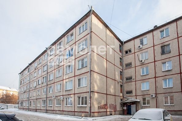 
   Продам 1-комнатную, 17.2 м², Дзержинского ул, 9А

. Фото 18.