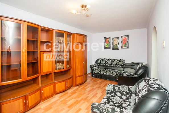 
   Продам 2-комнатную, 43.3 м², Свободы ул, 27А

. Фото 1.