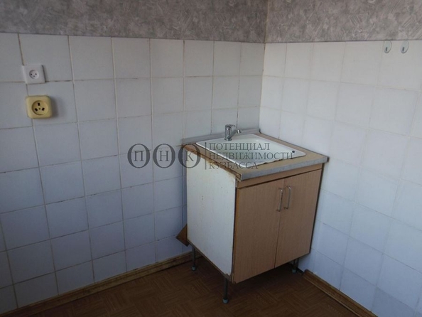 
   Продам 2-комнатную, 48.8 м², Ленина пр-кт, 77а

. Фото 3.