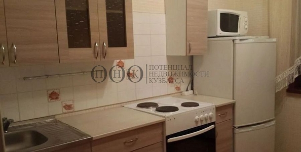 
   Продам 2-комнатную, 50 м², Марковцева ул, 24

. Фото 13.