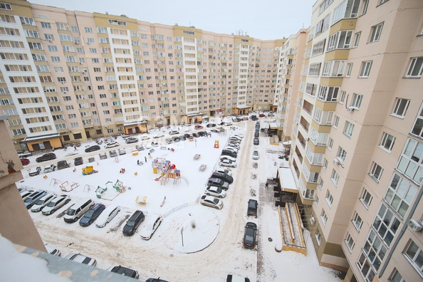 
   Продам 3-комнатную, 85.4 м², Шахтеров пр-кт, 72а

. Фото 25.