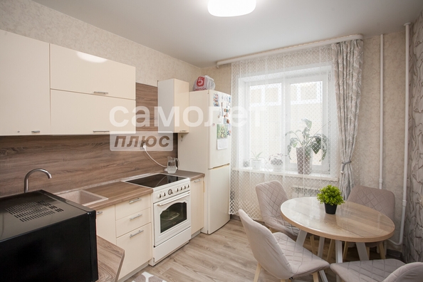 
   Продам 2-комнатную, 52 м², Свободы ул, 13А

. Фото 11.