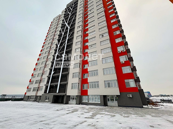 
   Продам 2-комнатную, 56.9 м², Октябрьский пр-кт, корпус Б

. Фото 19.