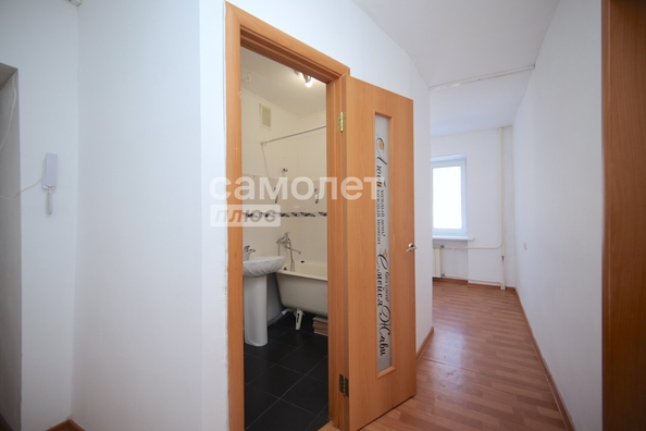 
   Продам 2-комнатную, 39.5 м², Юрия Смирнова ул, 18

. Фото 8.