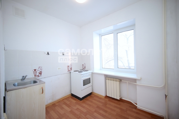 
   Продам 2-комнатную, 39.5 м², Юрия Смирнова ул, 18

. Фото 13.