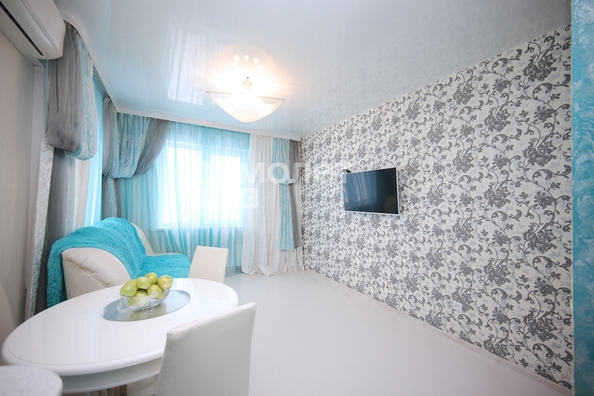 
  Продается 3-комн. квартира, 57.1 м², Притомский пр-кт, д. 9
. Фото 4.
