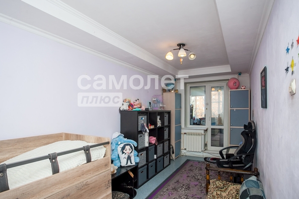 
   Продам 3-комнатную, 62.8 м², Сибиряков-Гвардейцев ул, 17

. Фото 2.